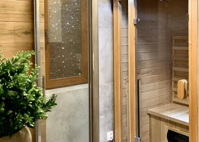 Z Prywatna Sauna- Na Szlaku בקתה